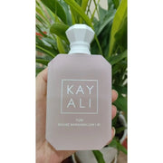 Sweet Fruity Floral Notes Warm Woody Base Romantic Fragrance