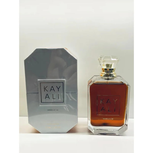 Sweet Fruity Floral Notes Warm Woody Base Romantic Fragrance