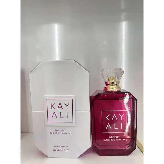 Sweet Fruity Floral Notes Warm Woody Base Romantic Fragrance