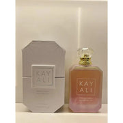 Sweet Fruity Floral Notes Warm Woody Base Romantic Fragrance